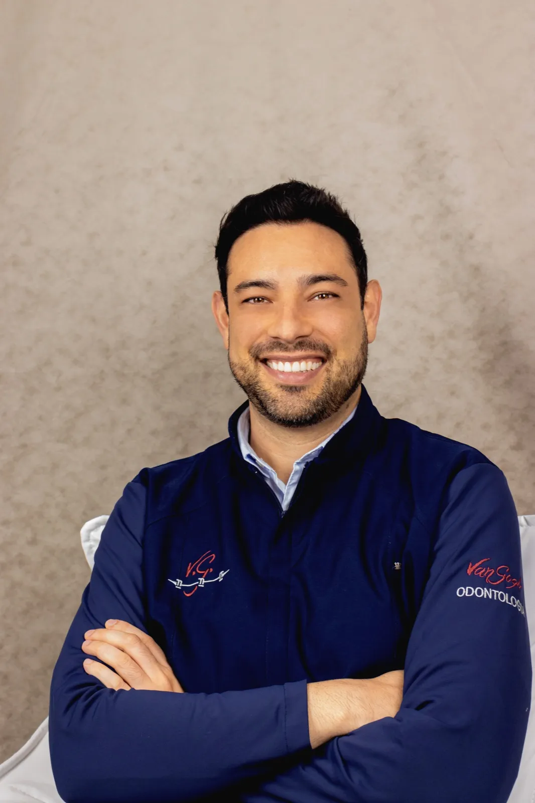 Dr. Thiago Majolo Valeretto, cirurgião-dentista da Van Gogh Odontologia